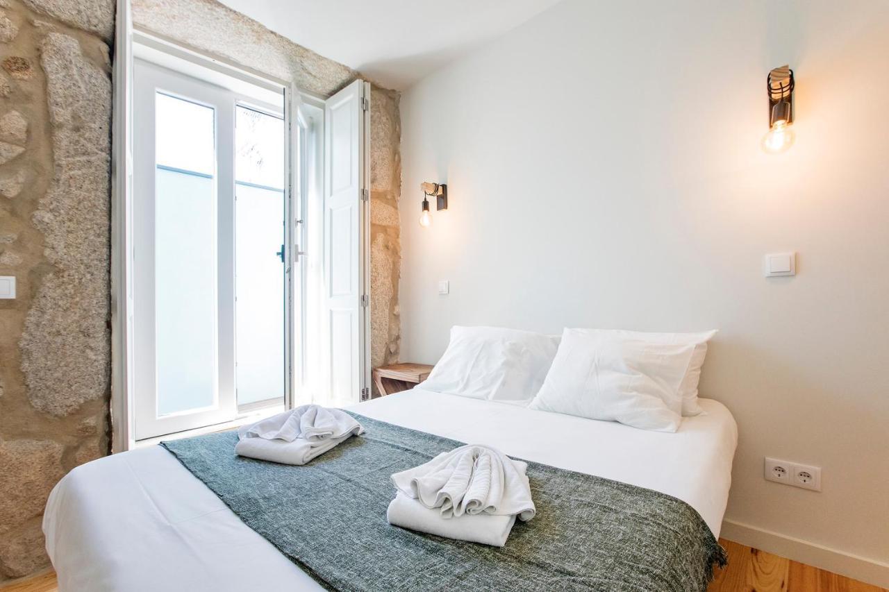 Central Studio W/ Pool, Ac & Patio By Lovelystay Porto Dış mekan fotoğraf